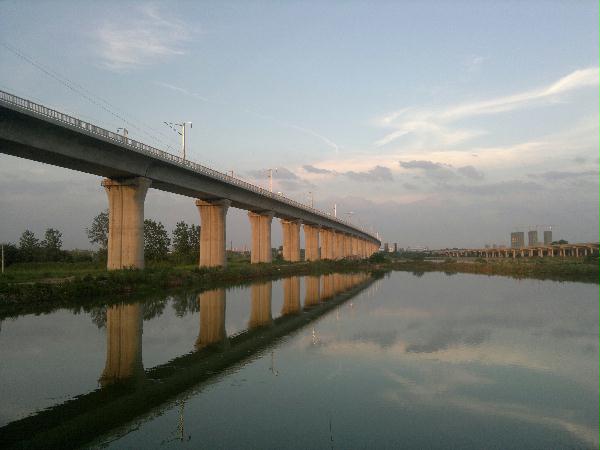 成渝鐵路采用松夏<a href='http://m.5058795.com/' target='_blank'><u>空氣彈簧</u></a>